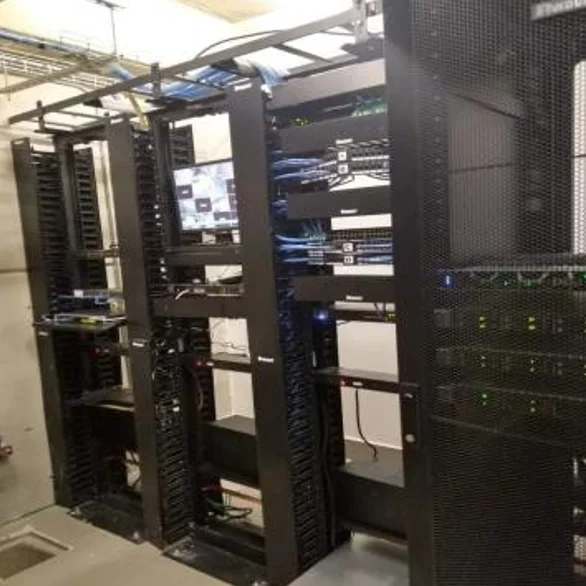 Instalación de Cableado Estructurado Racks y Equipo de Comunicación Corporativo Coppel Hermosillo, Sonora.